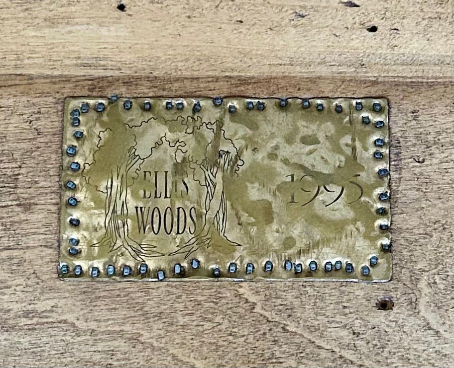 small round table for alcove