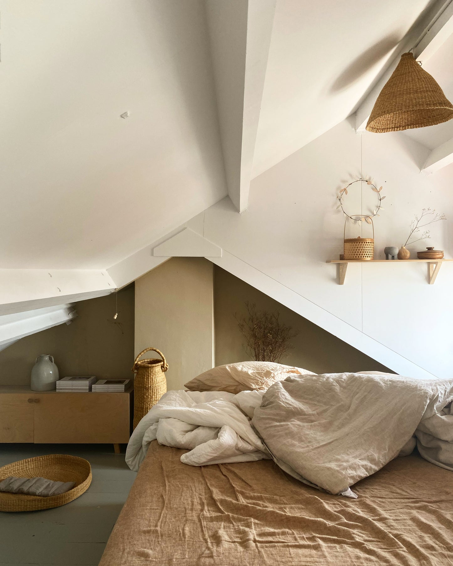 handwoven baskets bedroom