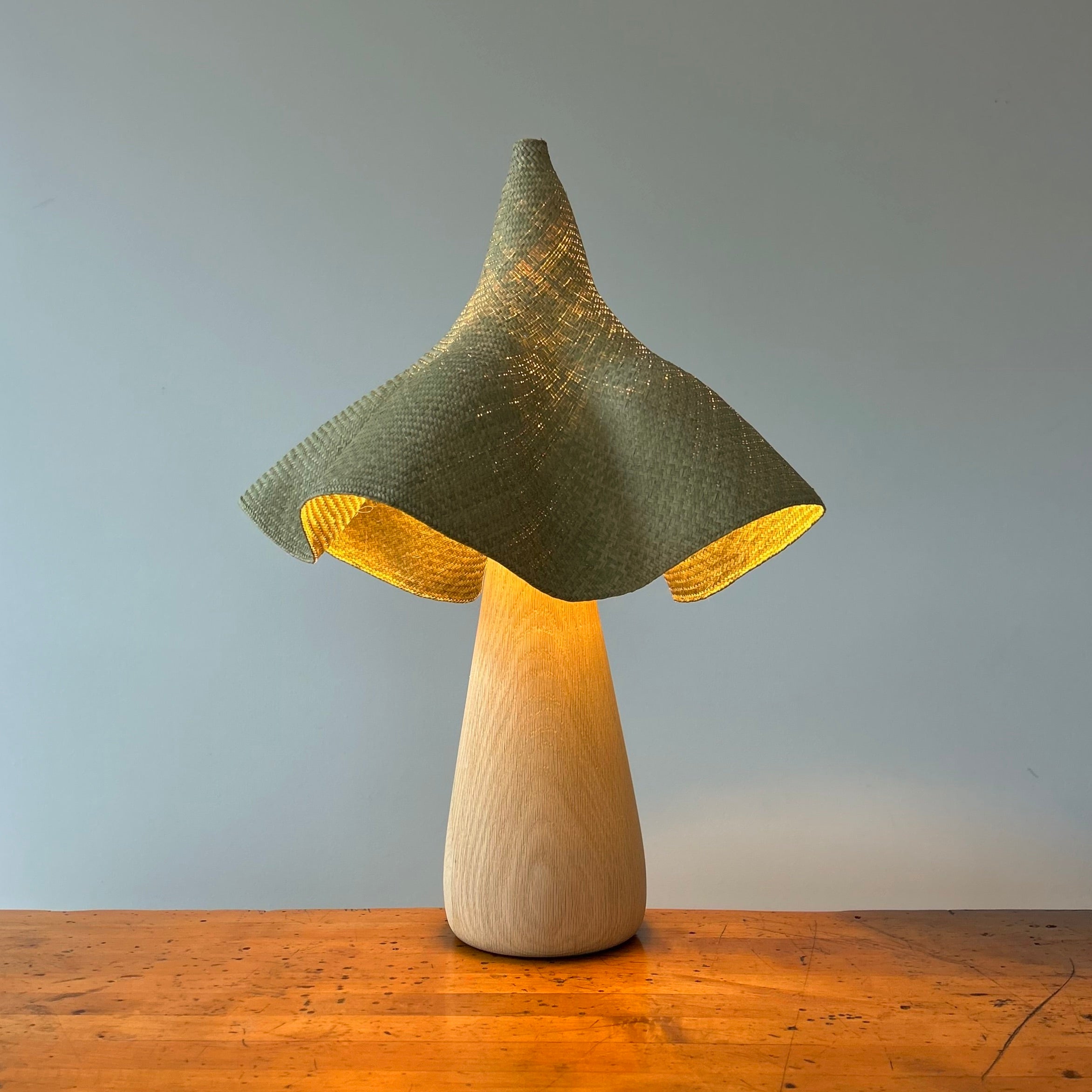 Posie Lamp | Sculptural Oak Table Lamp | Los Angeles – TWENTY ONE