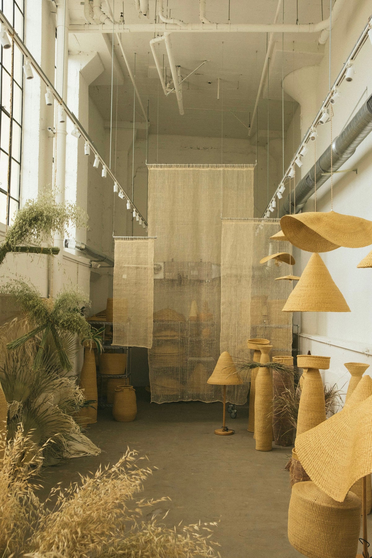 INSTALLATION DESIGN PORTFOLIO – TWENTY ONE TONNES